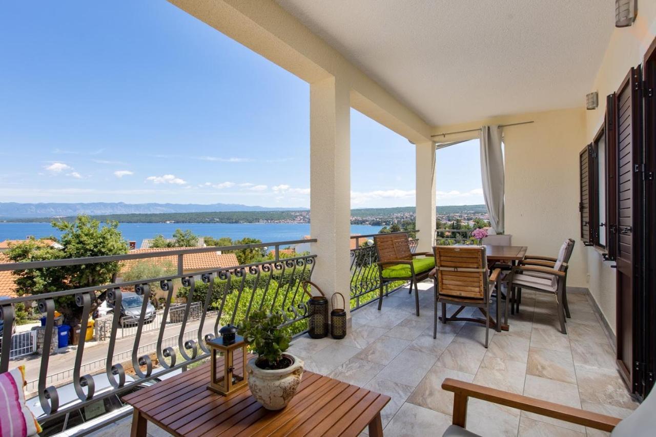 And Charming Apartment In Vantacici มาลินสกา ภายนอก รูปภาพ