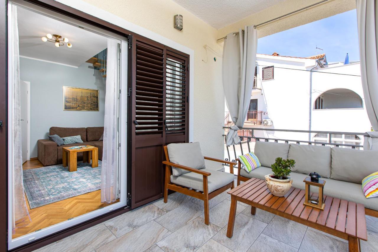 And Charming Apartment In Vantacici มาลินสกา ภายนอก รูปภาพ
